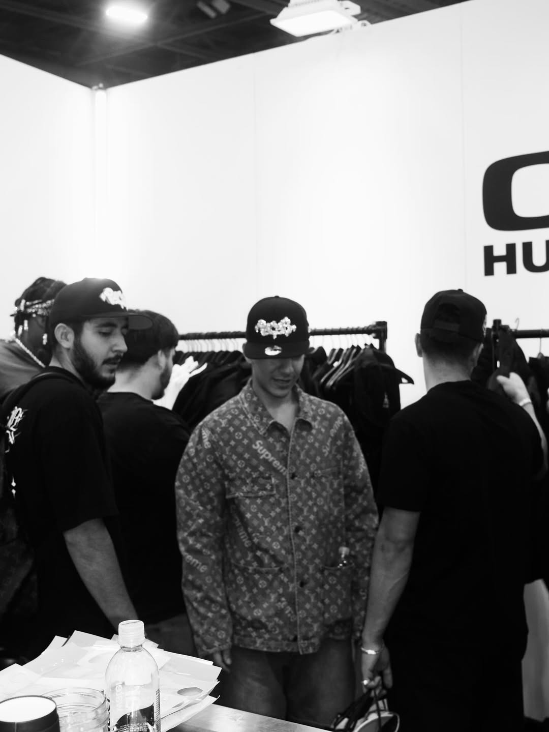 Day 1 at @complexcon 
Thank you for the beautiful energy and much love to our friends and family for pulling up. Onyx is alive !!!