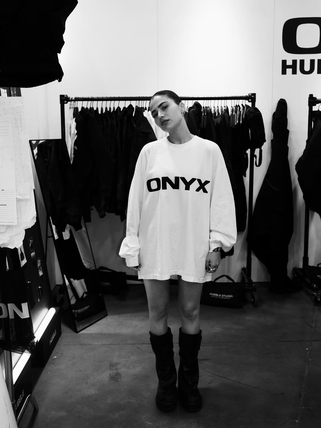 Day 1 at @complexcon 
Thank you for the beautiful energy and much love to our friends and family for pulling up. Onyx is alive !!!