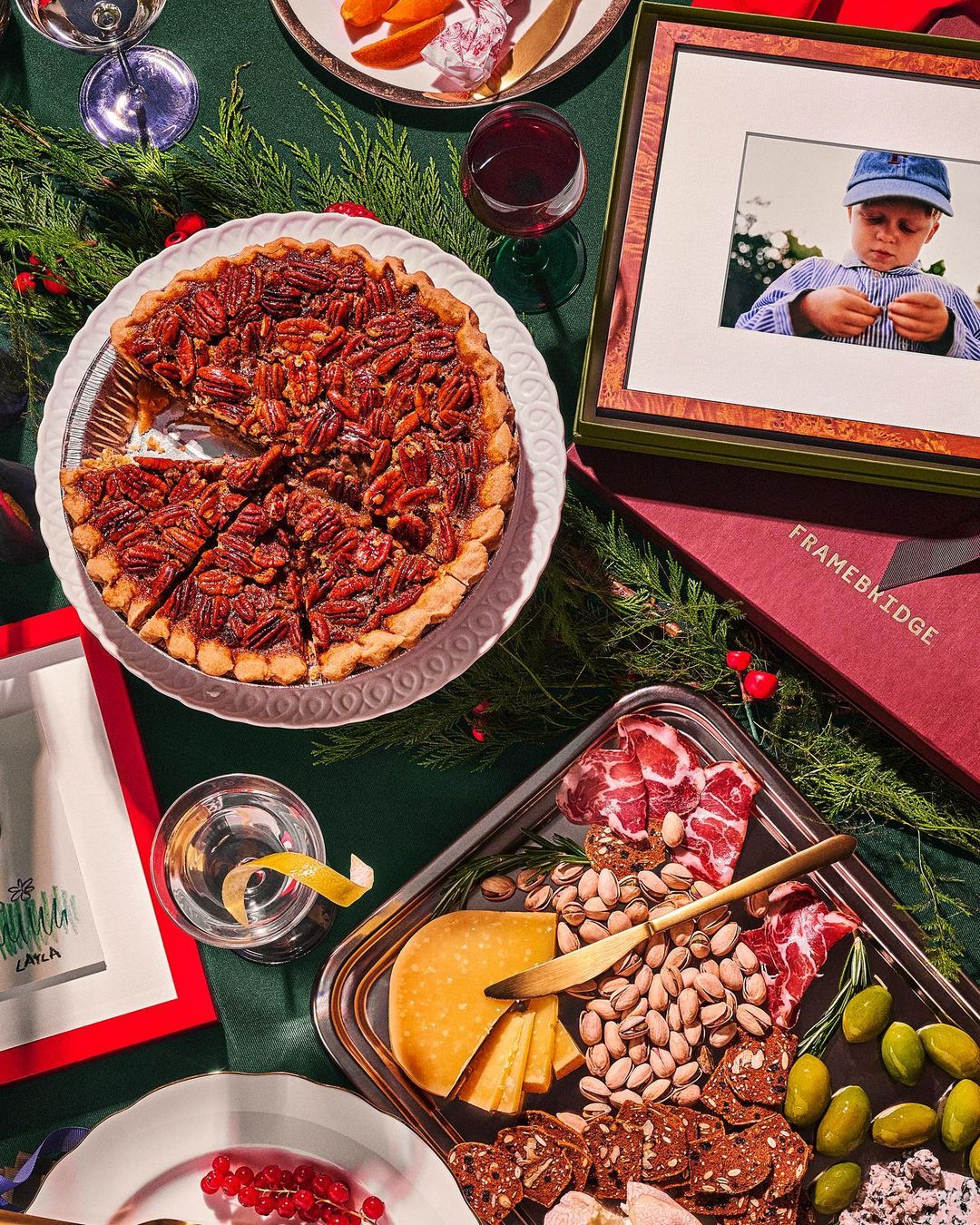 Framebridge |  Nov. 22