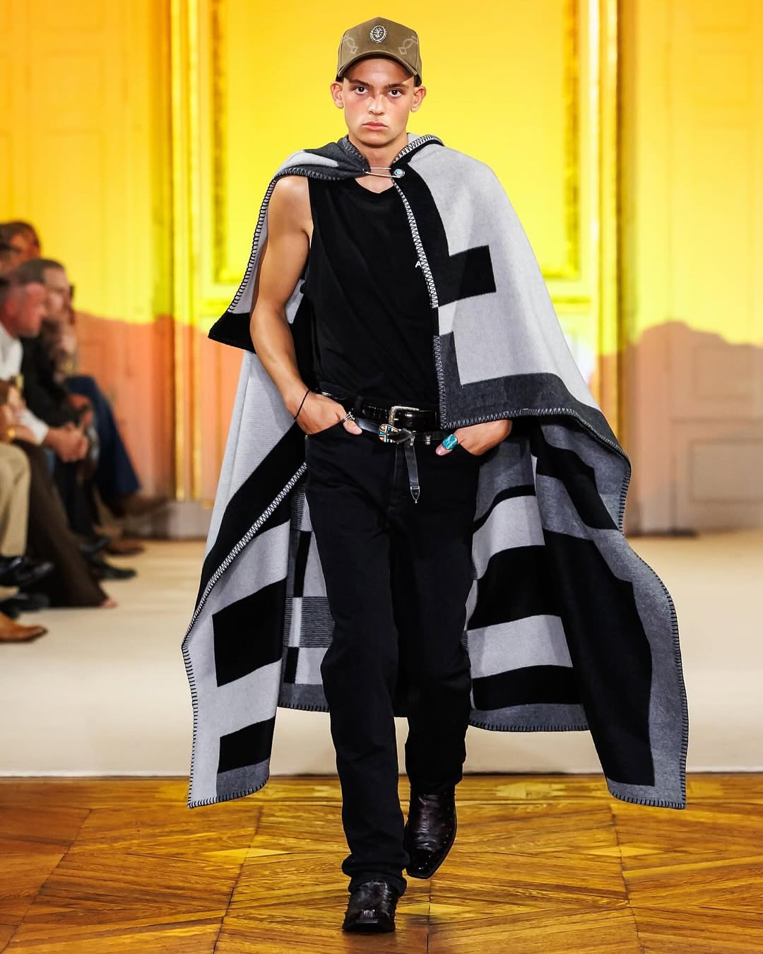 Yeehaw !
Had the chance to cast the first @postmalone collection 
@austinpostapparel 
Styling by @dfsablon ✨
Hair by @ryonarushima 
Makeup by @stephaniekunzmakeup 
Prod by @kitty_events 🐈🖤
Casting by @lyliamari and me