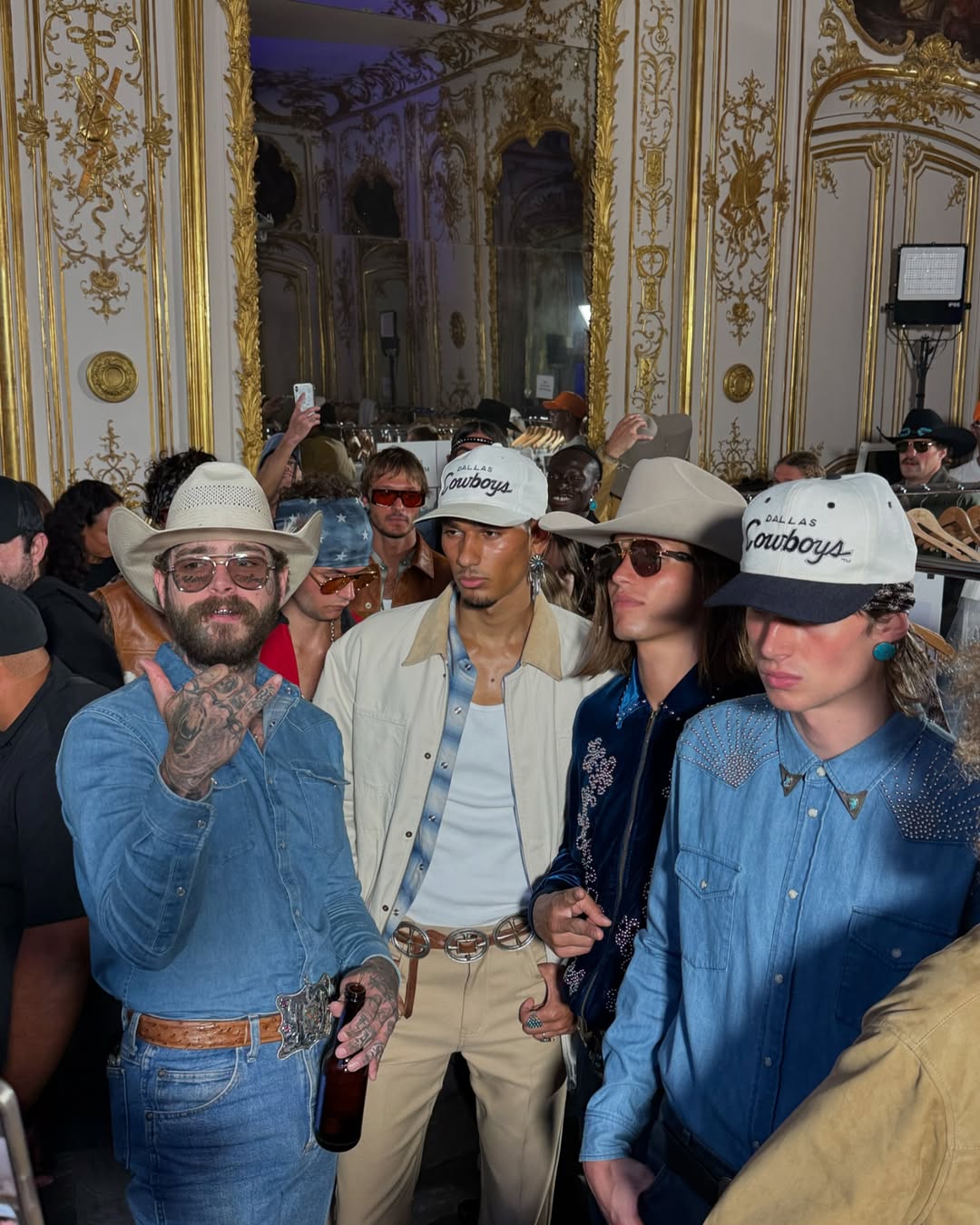 Yeehaw !
Had the chance to cast the first @postmalone collection 
@austinpostapparel 
Styling by @dfsablon ✨
Hair by @ryonarushima 
Makeup by @stephaniekunzmakeup 
Prod by @kitty_events 🐈🖤
Casting by @lyliamari and me