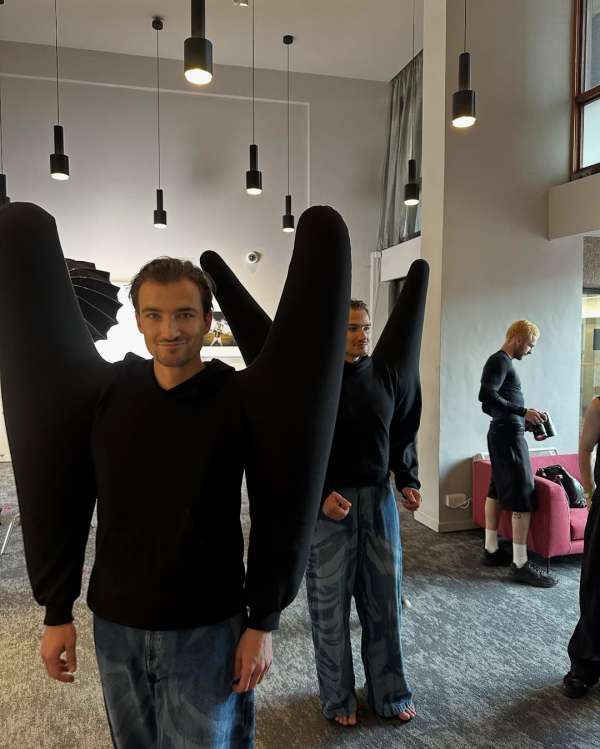 @harri_ks SS26 MUSEUM WEAR 