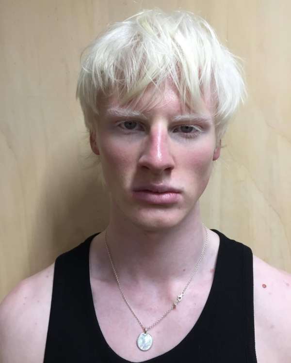 @harri_ks SS26 MUSEUM WEAR 