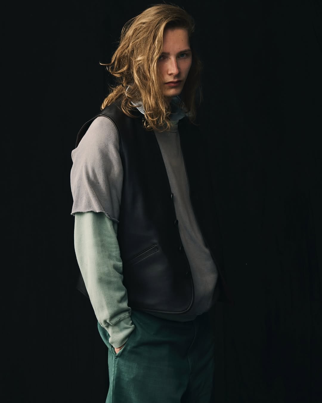 @a.presse_ 2026 with @cosmevoisin from @successmodels 
Photography by @mitsuo_okamoto 
Styling by Haruhisa Shirayama
Hair by @tomohiroohashihair 
Casting by @ikki_casting 
Thanks @norikoishizaka