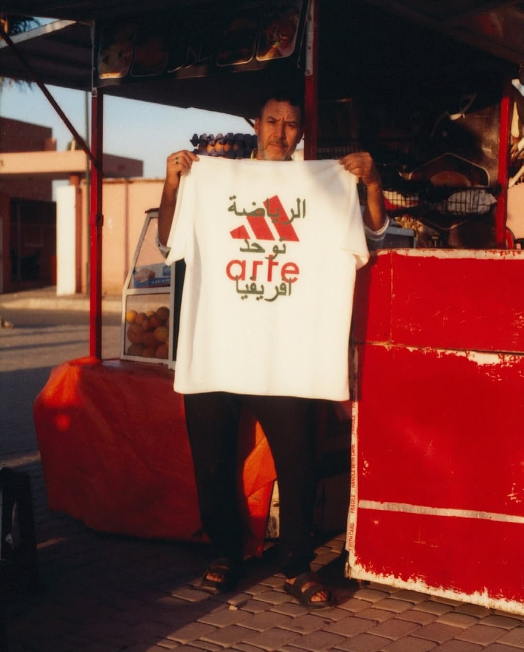 @arteantwerp for @adidas ss26
Photographer @ilyesgriyeb
Stylist @tirinoyspol
Creative direction @clubhouse_studio
Casting @ikki_casting @walterschupfermanagement with local casting help from @izudizzy