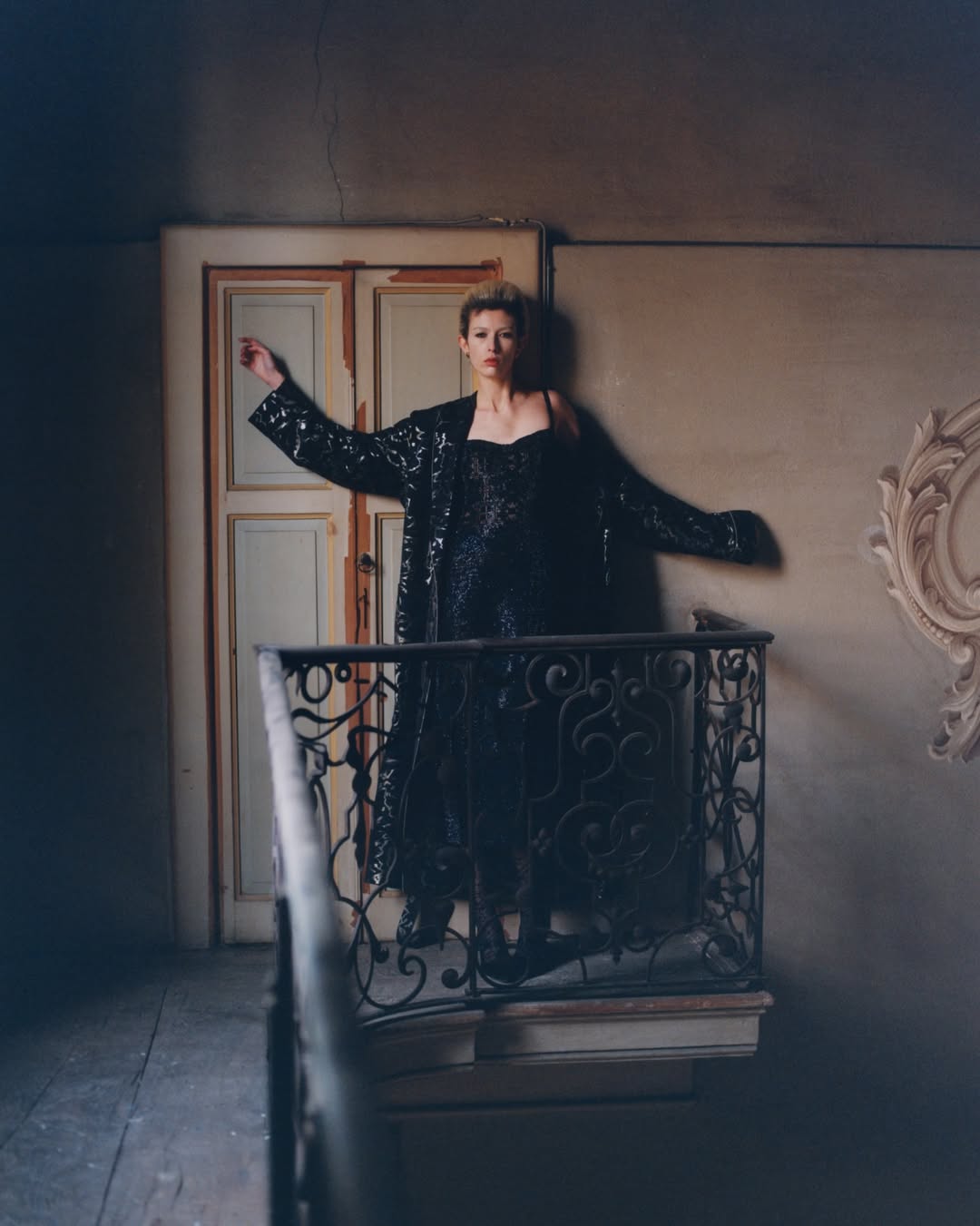 New story in @dustmagazinechina 
Photographer : @antoninocafiero 
Stylist : @massimogamba 
Makeup : @ariannacampa_makeup 
Manicurist : @laroby7200 
Model : @isabella_pascucci 
Set design : @julmunset 
Prod : @kitten_production 
Casting by @justdriverocky @ikki_casting 
@walterschupfermanagement