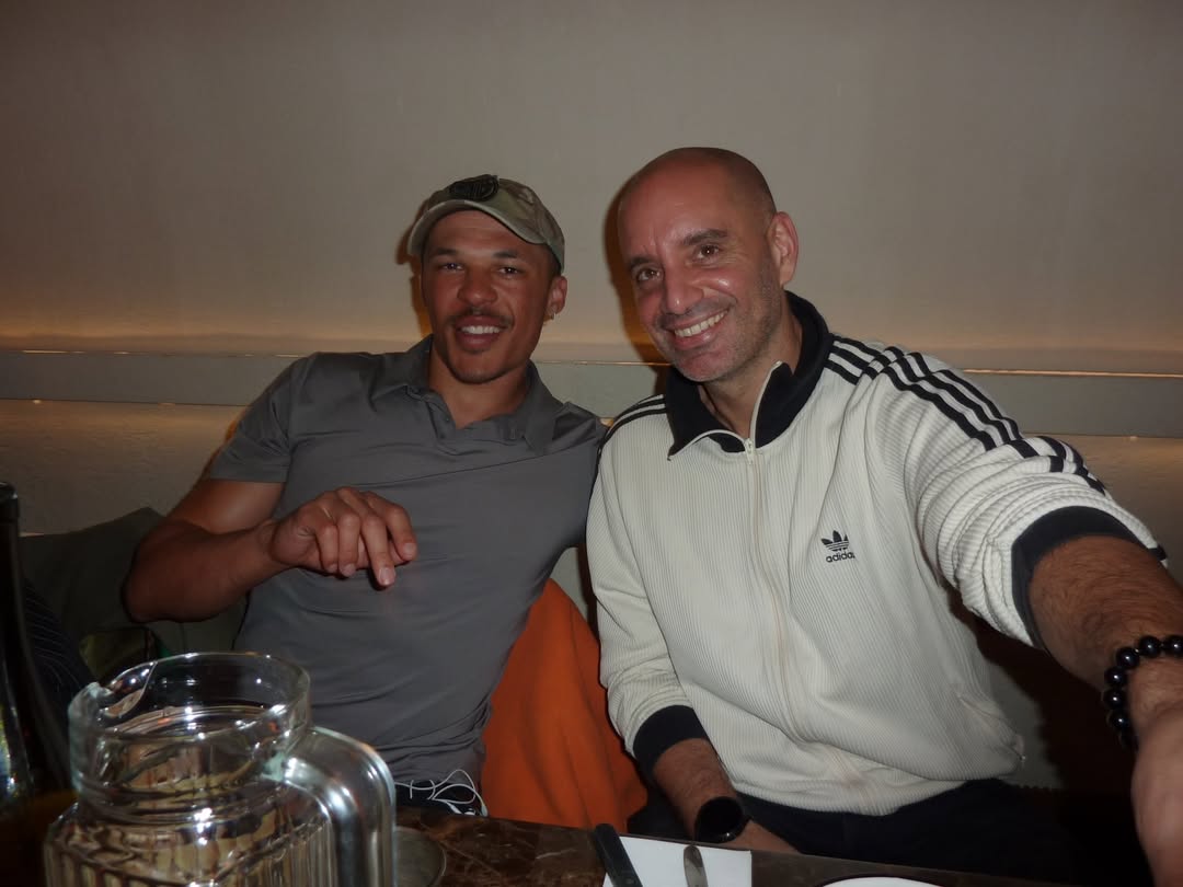 At the table, asked all our guest to take a selfie...