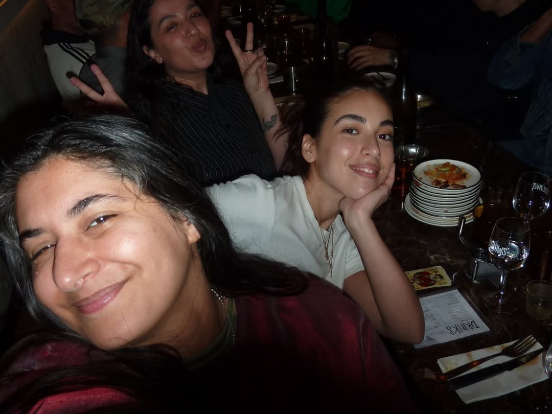 At the table, asked all our guest to take a selfie...