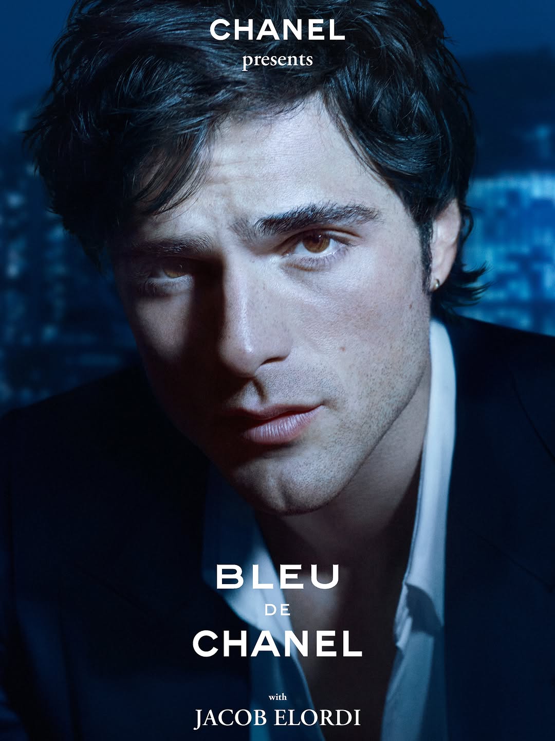 @chanelofficial @chanel.beauty
Photographer @karimsadli 
Digital tech & Retouch @imagin_productions