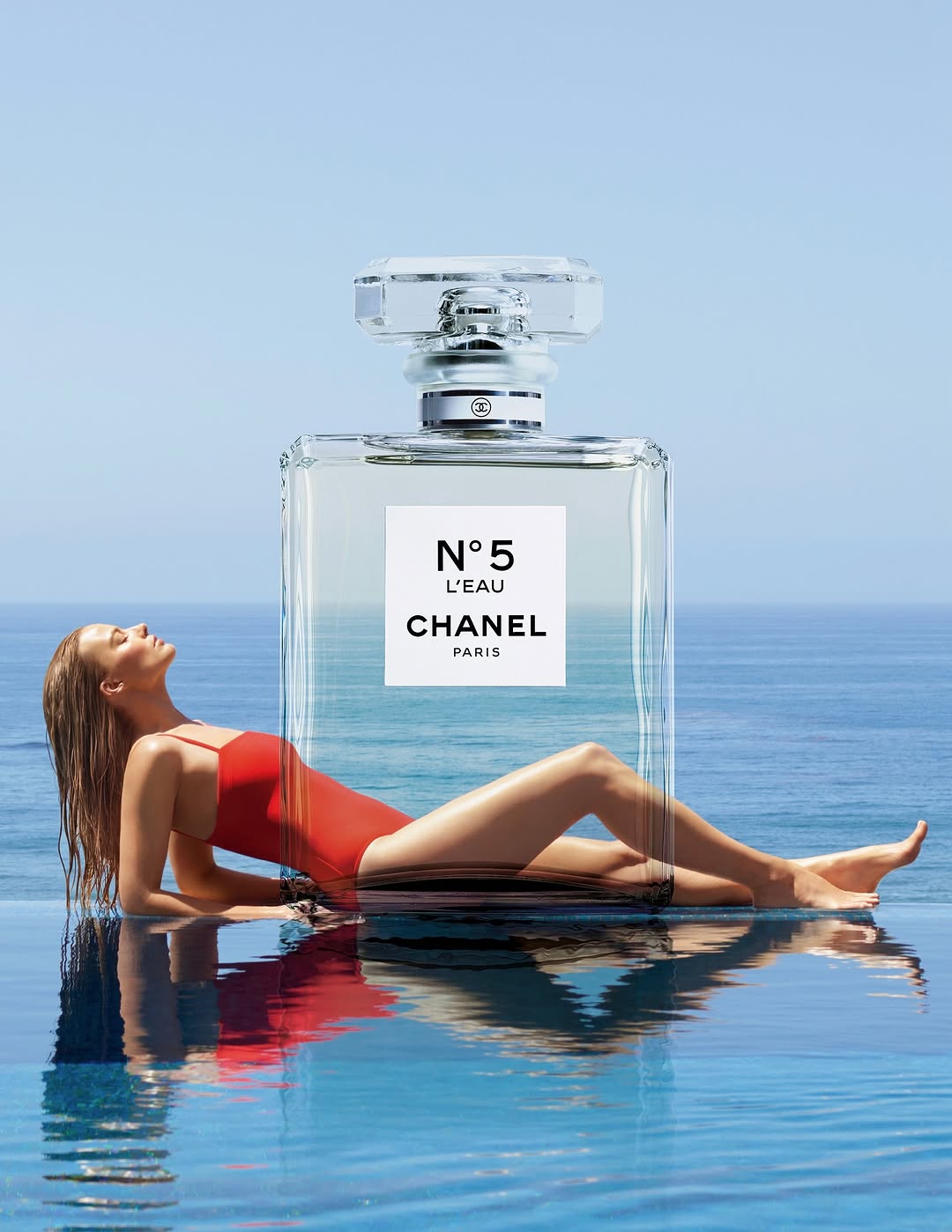 @chanelofficial @chanel.beauty
Photographer @KarimSadli
Digital tech & Retouch @imagin_productions