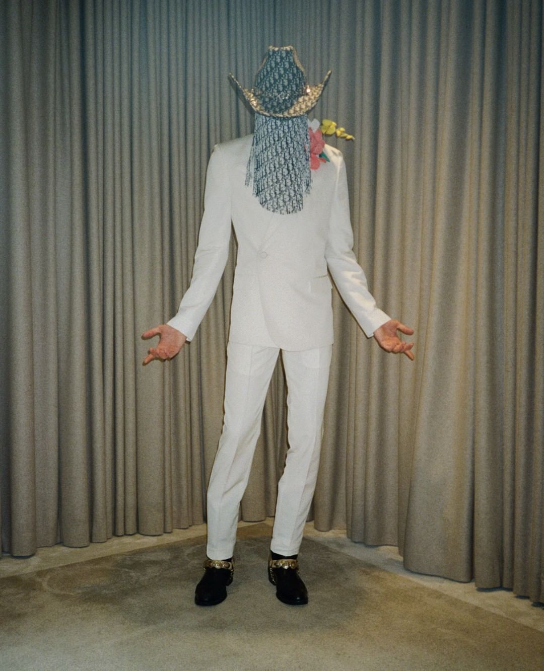 Document Journal |  May. 20