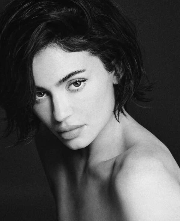 Beauty, power, and presence. This shot of @...