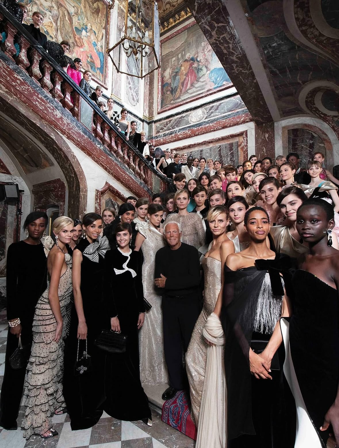 We honor the extraordinary life of Giorgio Armani, the visionary designer known to the world as “Re Giorgio.” Celebrated for his impeccable taste, boundless dedication, and inspiring humanity, Armani not only defined Italian elegance but created a lifestyle that transcends fashion. His legacy of creativity and elegance will continue to inspire generations.
•••
#repost
@vogueitalia È morto #GiorgioArmani: lo stilista conosciuto da tutti come “Re Giorgio” e amato in tutto il mondo, aveva compiuto 91 anni lo scorso 11 luglio.
Ambasciatore dell’eleganza Made in Italy nel mondo e imprenditore visionario, aveva fondato l’azienda che porta il suo nome il 24 luglio di 50 anni fa e da 20 anni sfilava anche con la collezione di Alta Moda ed era nato un vero e proprio stile di vita Armani. Lo stilista, conosciuto da tutti per il suo entusiasmo trascinante e per la sua dedizione al lavoro oltre che per il suo gusto impeccabile, sarà sempre ricordato anche per gesti di grande umanità. Continua a leggere al link in bio.