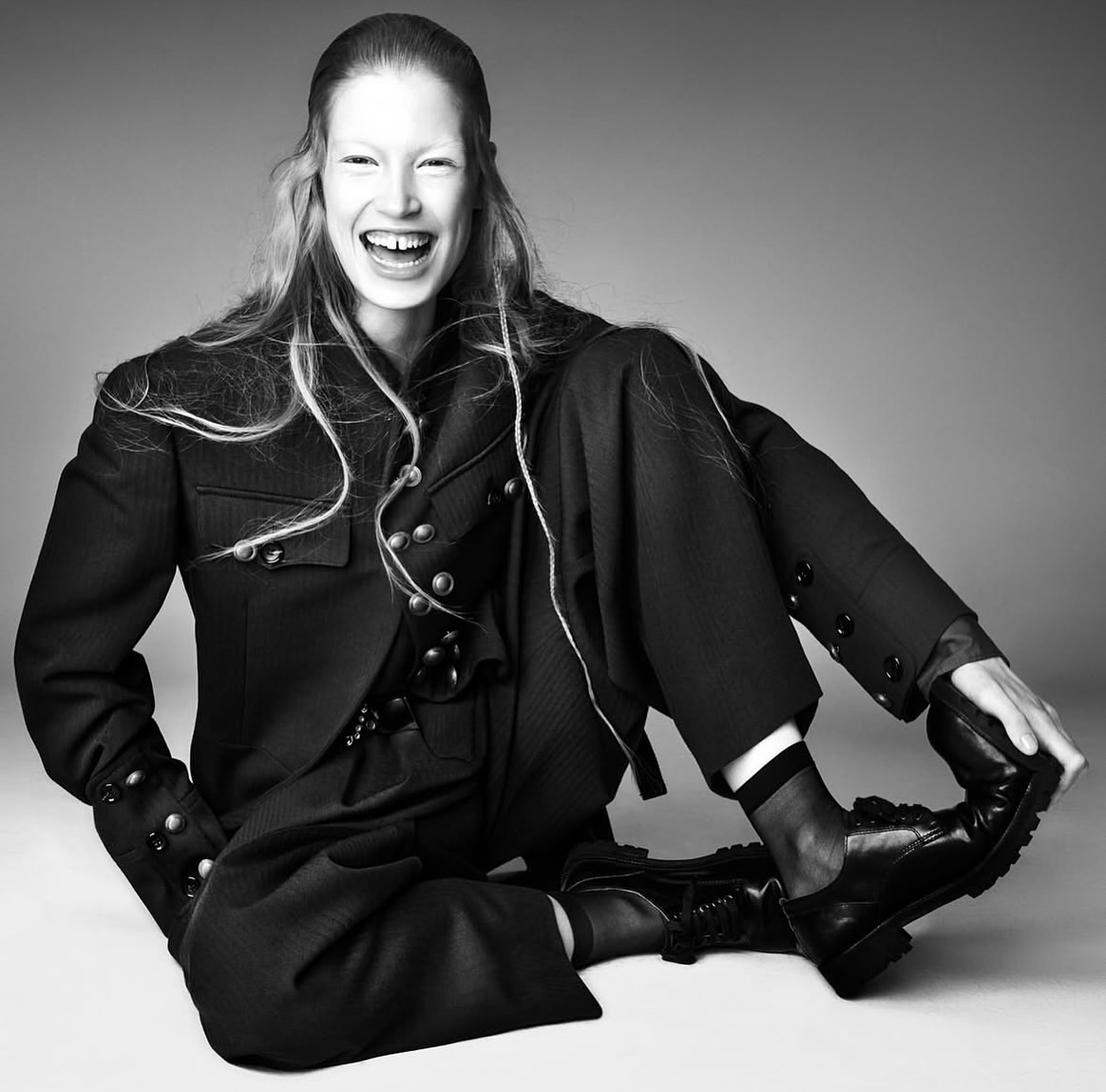 Where fashion tells a story and every frame is pure art. Steven Meisel captures the moment with unmatched elegance and energy.
•••
#repost
@wmag For the Love of Fashion. In our latest issue, famed photographer @stevenmeiselofficial captured the season’s most striking looks in a portfolio that references some of the distinctive poses of Meisel’s early work, yet feels completely of the moment thanks in no small part to jacquilouise_ and @signemichaelsson, two models on the rise. Link in bio for the full story.

Photography: @stevenmeiselofficial
Styling: #KarlTempler
Editor in Chief: @saramoonves
Visuals & Content Director: @a_b_g
Hair: @guidopalau
Makeup: @patmcgrathreal
Models: @jacquilouise @signemichaelsson
Casting: @ashleybrokaw
Manicure: @jinsoonchoi
Production: @prodn_artandcommerce
W VOLUME 4 THE FASHION ISSUE