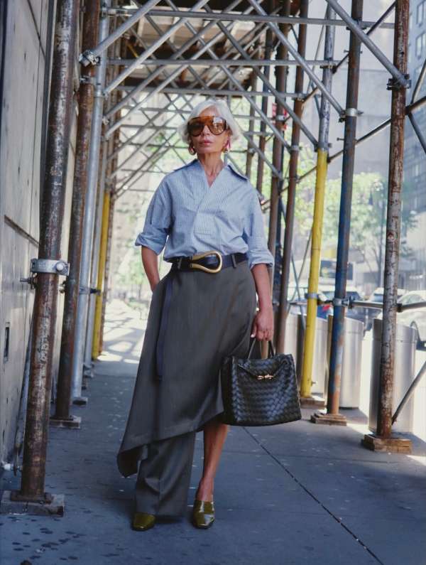 An ode to timeless glamour and radiant conf...