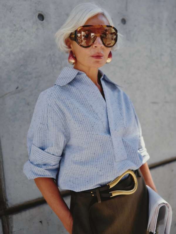 An ode to timeless glamour and radiant conf...