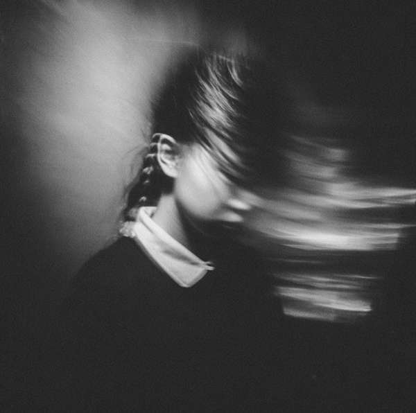 Light dissolves into motion and thought fad...