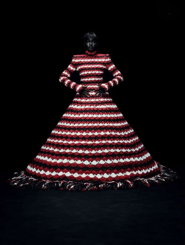 Divine allure meets sophistication. The ess...
