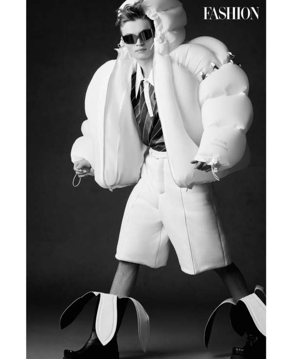 Here is a glamourous option without any das...