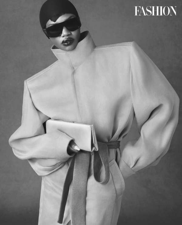 Here is a glamourous option without any das...