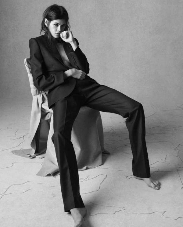 A moment of modern elegance