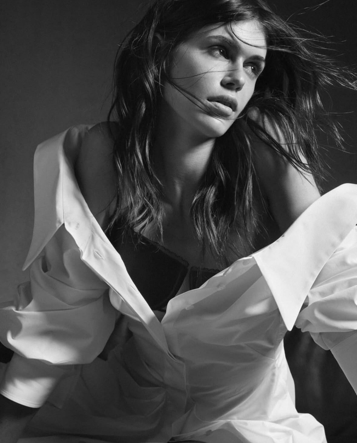 A moment of modern elegance

•••
#repost
@craigmcdeanstudio W Magazine Givenchy feature @wmag @givenchy @kaiagerber #sarahburton @camillanickerson @saramoonves @olivierschawalder @hiromi_ueda @prudencepalle @endorphyn.tv