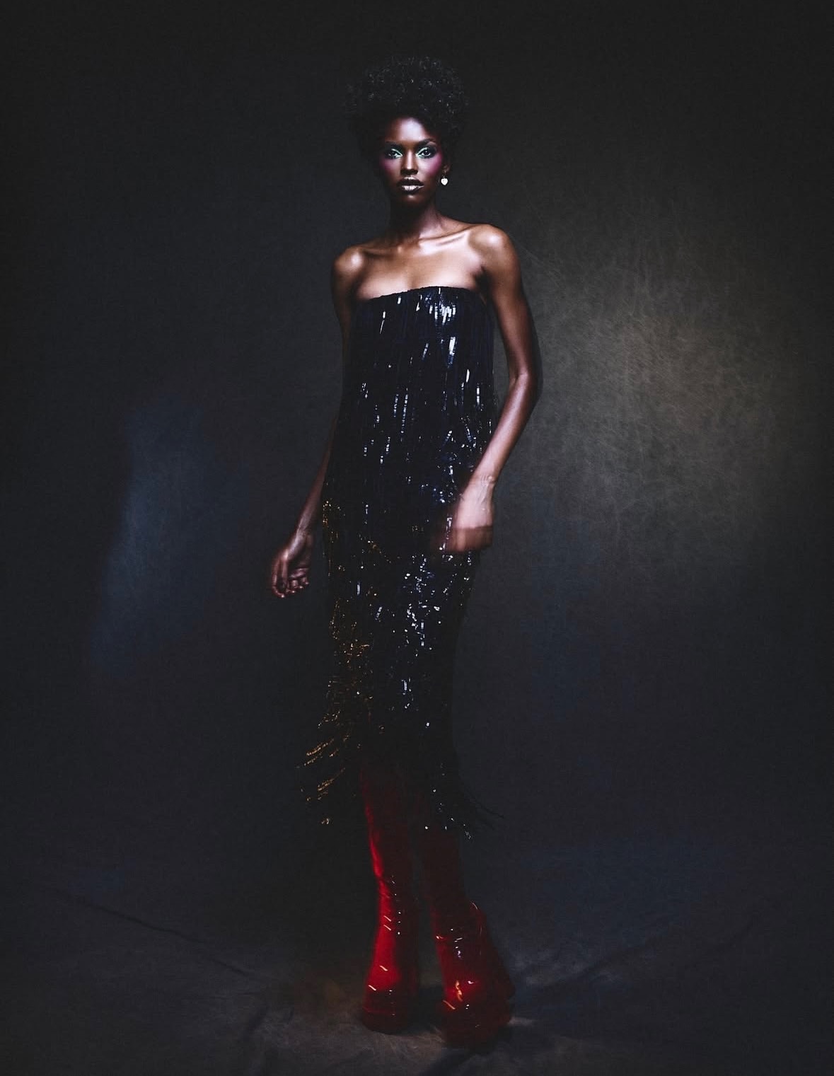 Pure presence and magnetic energy.

•••
#repost
@jdthecombo @officialamilnaestevao was #shotbyJD
MUA @michelawariebi
Hair @iamstacygray
Styling @txmxxr
Assistant @orensiddo