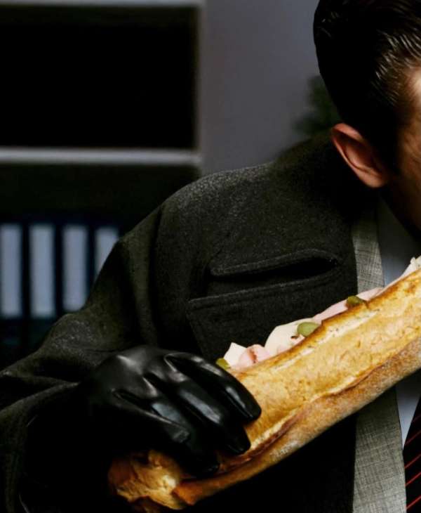 Timeless. Magnetic. Effortlessly chic