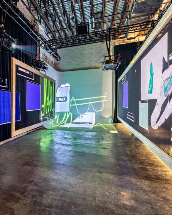 Throwing it back to a night at INDUSTRIA Su...