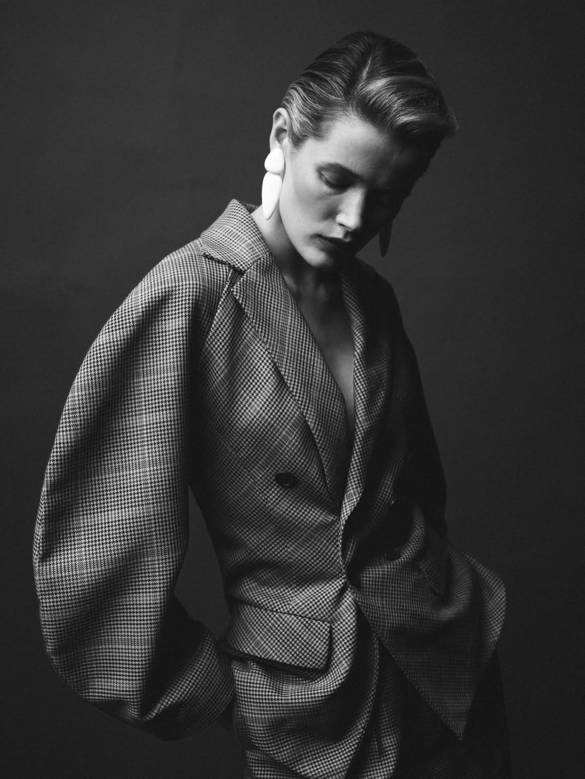 A study in light, presence, and quiet power.