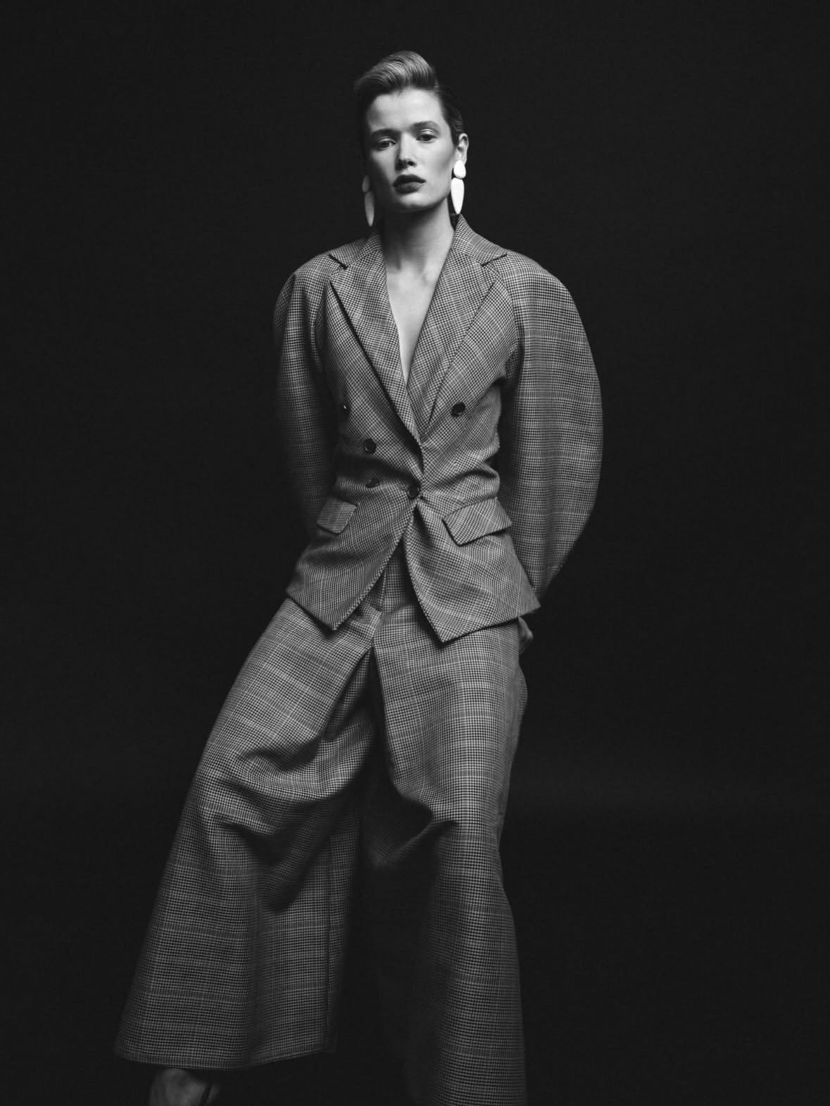 A study in light, presence, and quiet power.