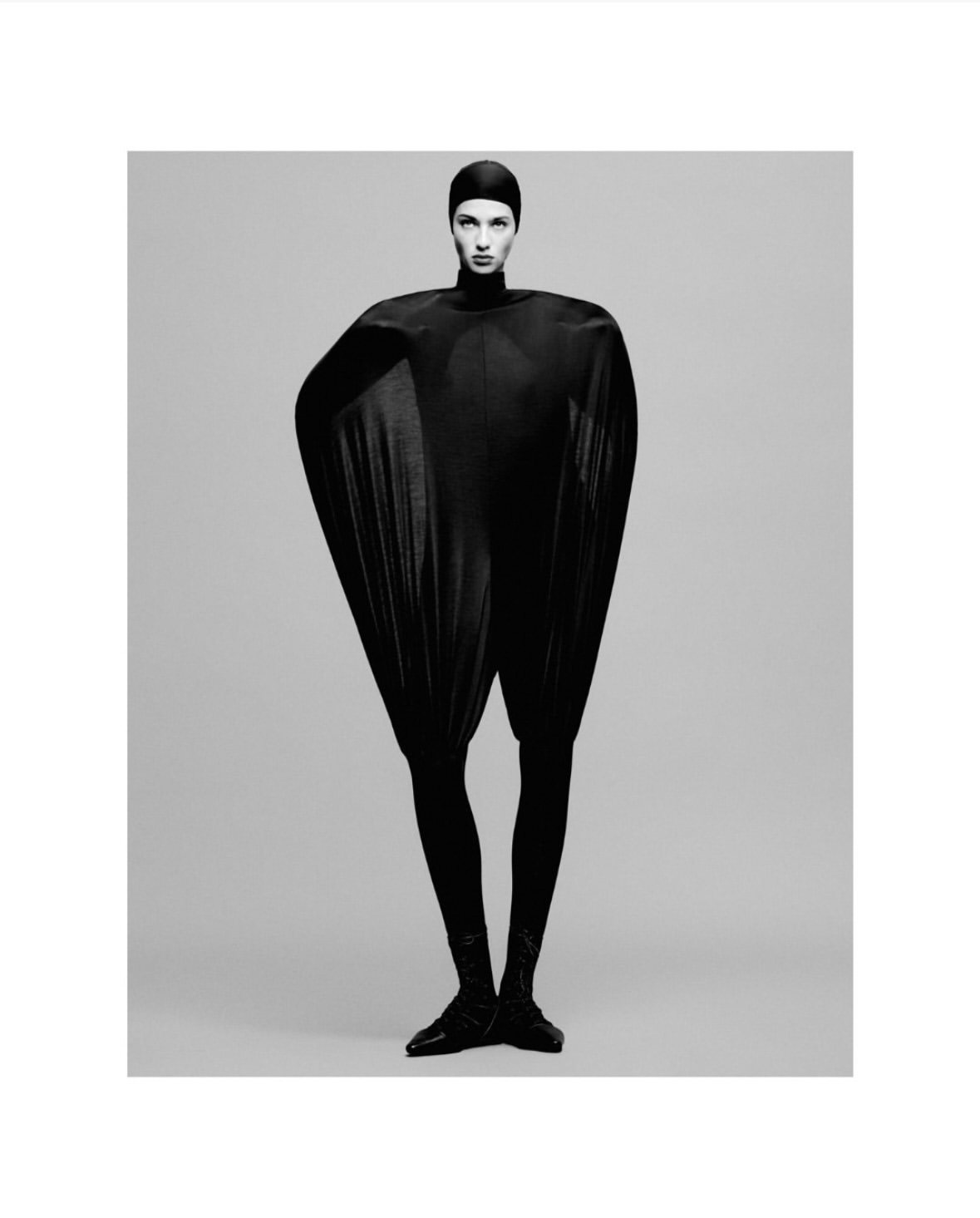 Loli Bahia moves through the Spring Summer 2026 se...