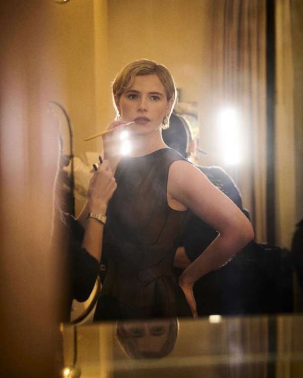 Elegance with a cinematic edge