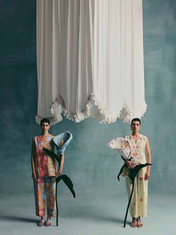 Glamour in the details, atmosphere in every...