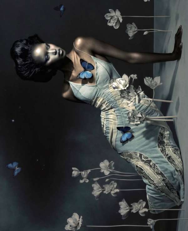 Glamour as metamorphosis, beauty as observa...