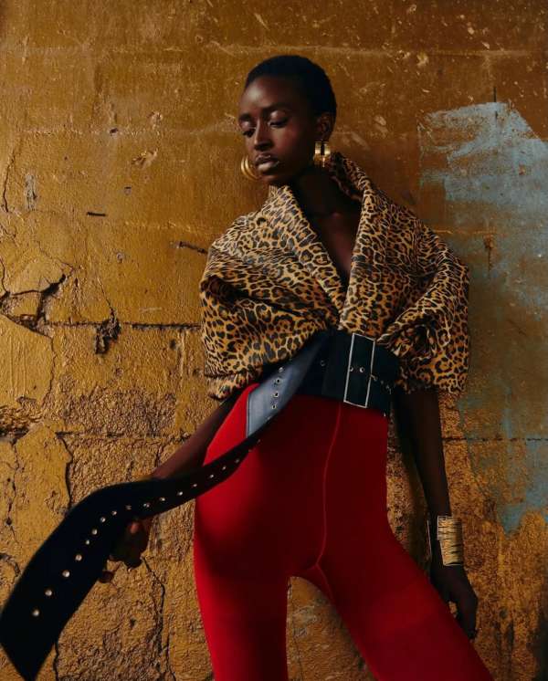 Fashion becomes alive when the moment is fe...