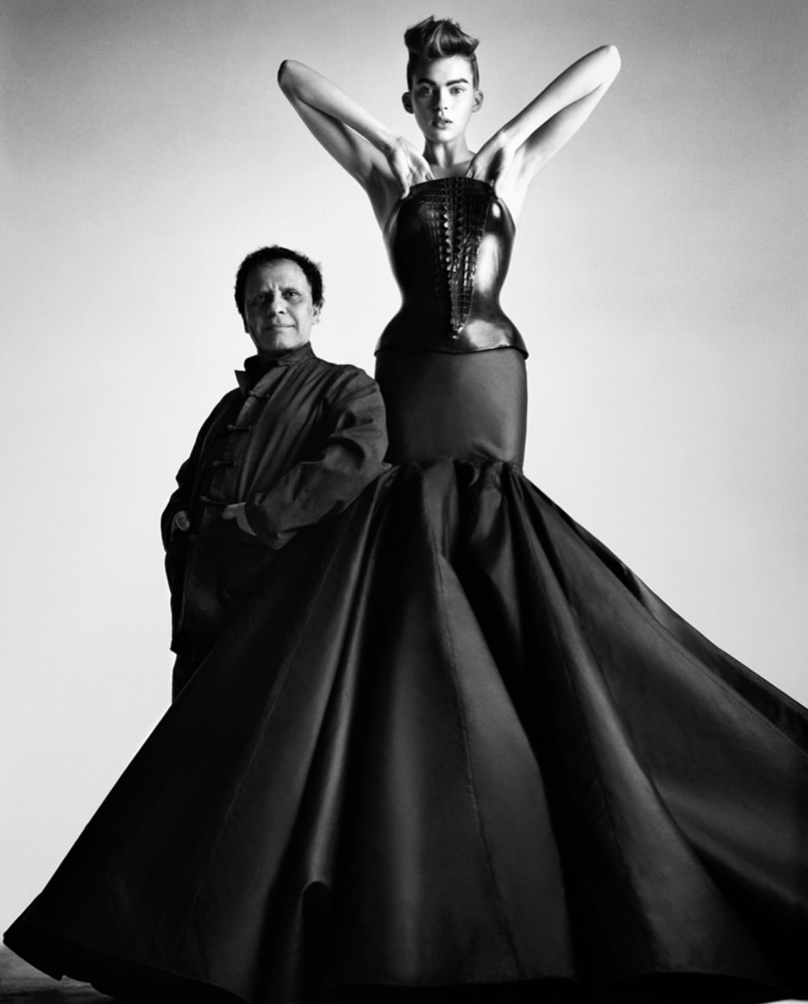 A Harper’s Bazaar dream across the decades.

Icons, muses, and moments suspended between fashion, cinema, and timeless glamour.

•••
#repost

@patrickdemarchelier Gisele 1999.

@harpersbazaarus @gisele @sarajanehoare @jamesbrownstyle @virginiayoung

@patrickdemarchelier Elise Crombez and Azzedine Alaïa. Harper’s Bazaar, 2003.

@patrickdemarchelier Naomi. New York, 1990

@patrickdemarchelier Amber. Paris, 1993

Talent @ambervalletta
Hair @juliendys
Make Up Linda Cantello
Client @harpersbazaarus

#ambervalletta
#patrickdemarchelier

@patrickdemarchelier Pirelli. Rio, 2005.

@patrickdemarchelier Laetitia 1997

Talent @laetitiacasta
Hair @bartpumpkin
Make Up @moyramulholland
#patrickdemarchelier

@patrickdemarchelier Angelina Jolie. 1999

Talent @angelinajolie
Stylist @ozwolt
Hair @bartpumpkin
Make Up Paul
Editor @gabedoppelt
#patrickdemarchelier

@patrickdemarchelier Helena. New York, 1992

@helenachristensen
@sgambaccini
@harpersbazaarus

helenachristensen
patrickdemarchelier