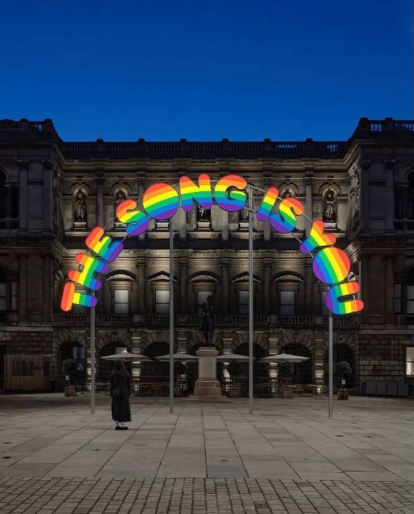 London, illuminated by Ugo Rondinone.