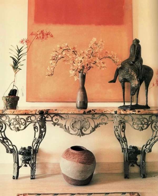 Living with Rothko. Colour becomes atmosphe...
