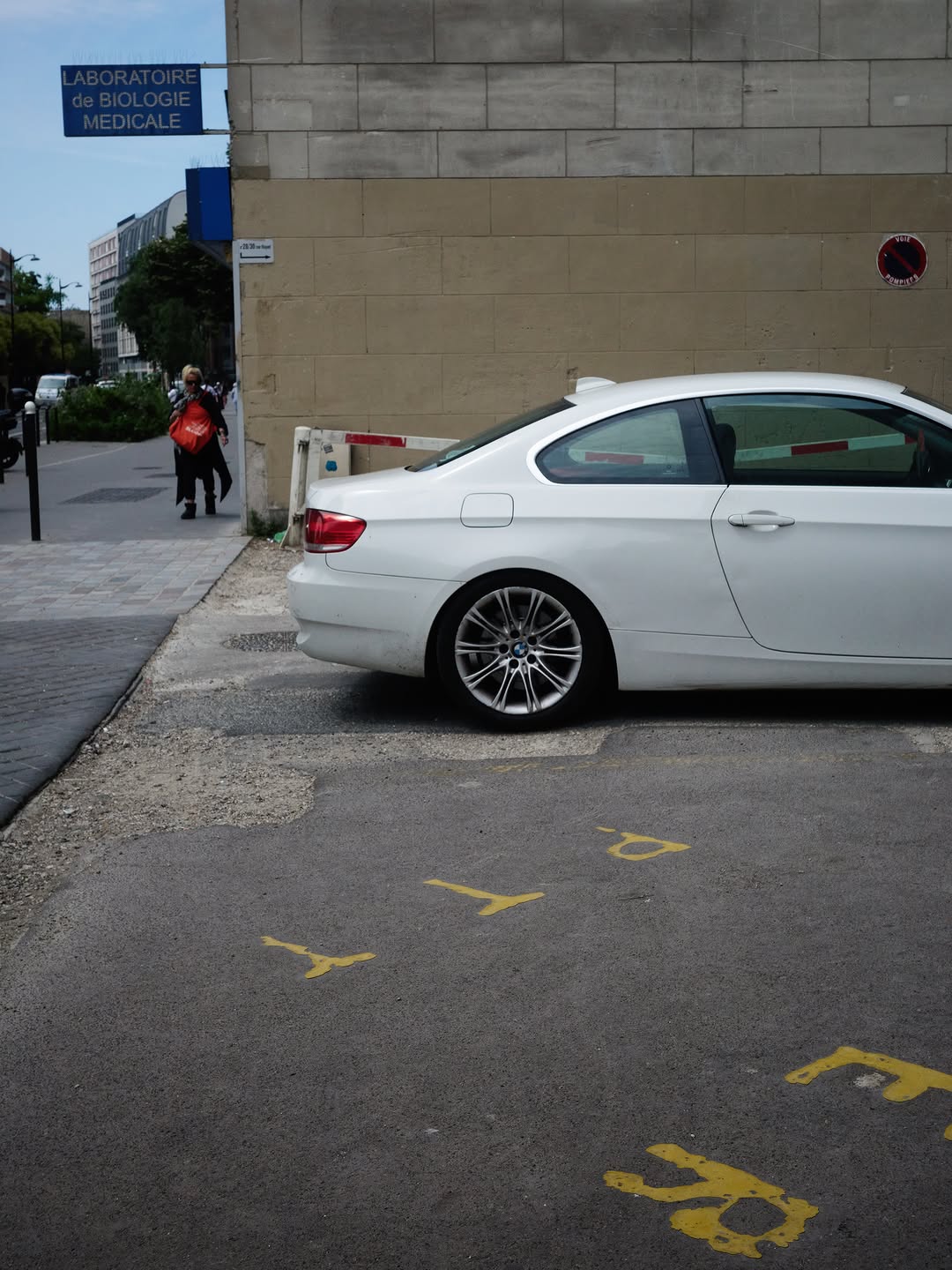 slider image