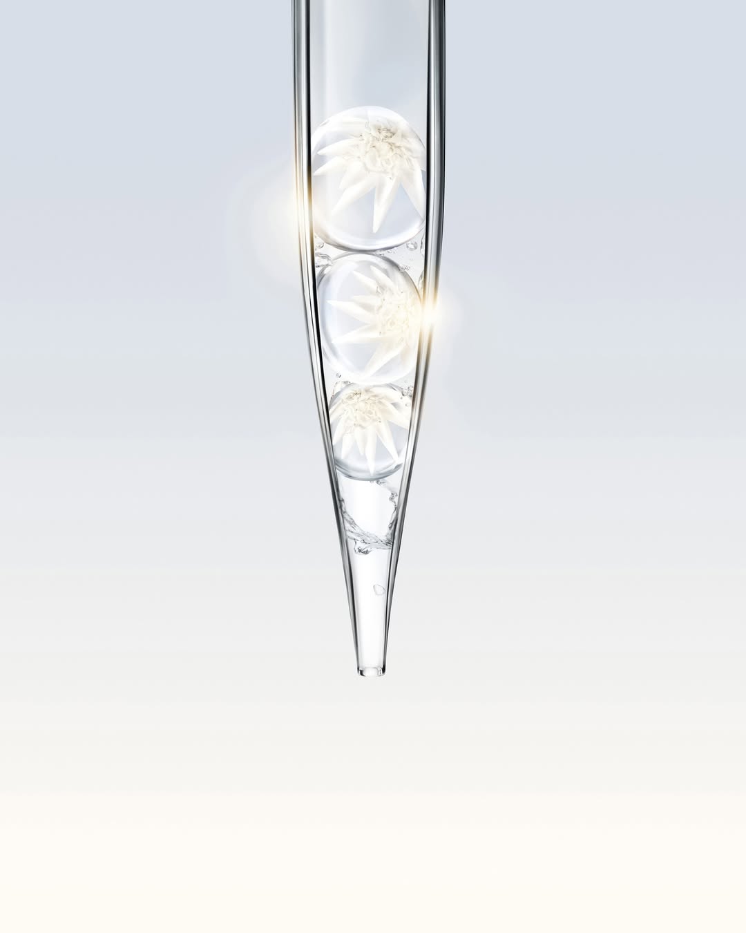 @helenarubinstein 

Agence : @publicisluxe @prodigiousparis 
Photographe : @joyeflorian 
Post-Production : @janvier_lab