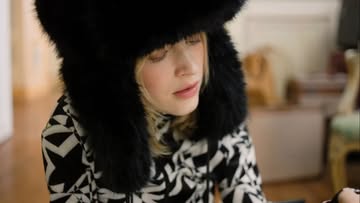 @hm Perfect Moment brings its signature sty...