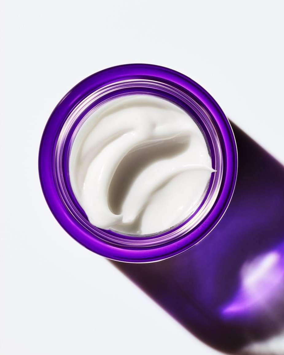 Clinique |  Aug. 26