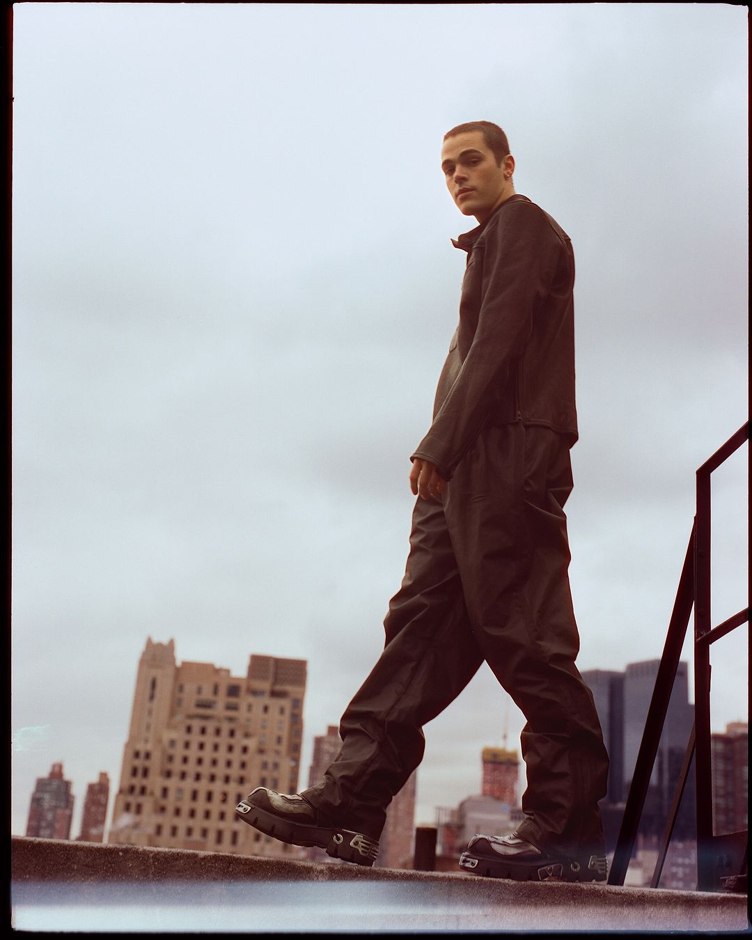 slider image