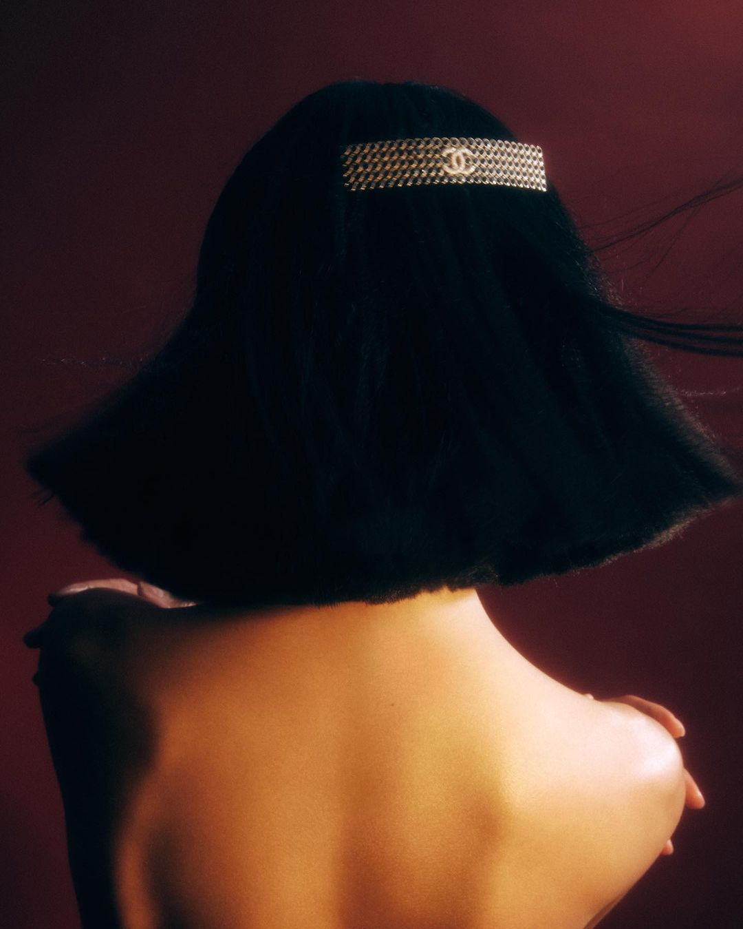 L'Officiel Singapore |  Aug. 23