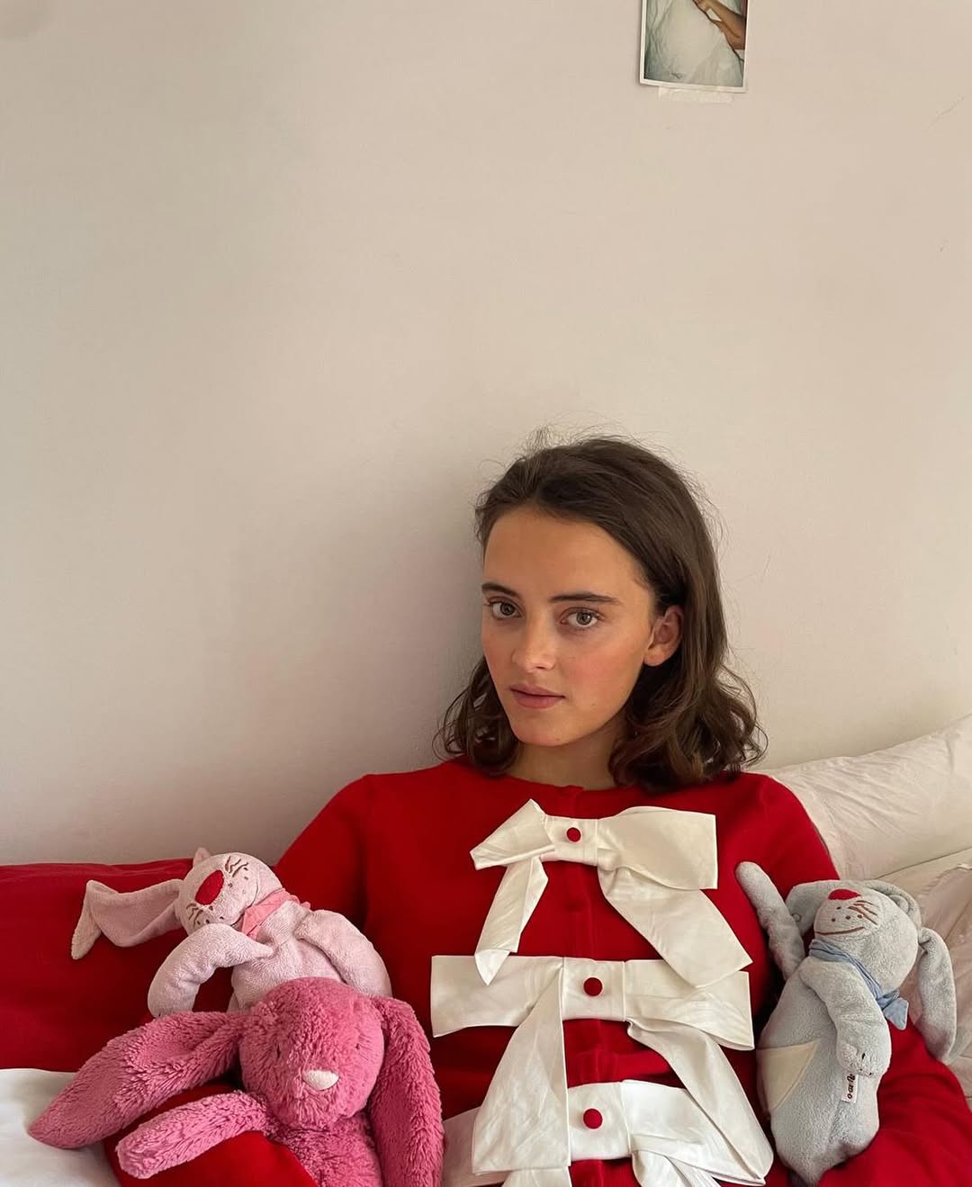 ILOVEVIENNA ❤️‍🩹 LENI THIELMANN 
Art direction and photography: @selinatraun 
Concept and production: @franziska.bachofen.echt 
Casting: @jesuiscasting 
Clothing: @leorosa_world 

#jesuiscasting