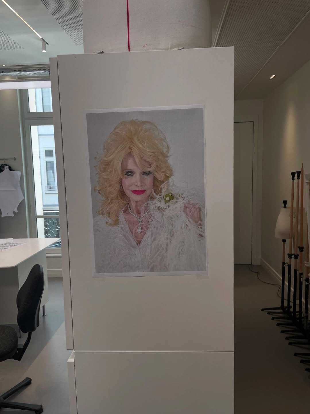 It’s been real @demna @balenciaga @nico_sprr @ludivinepont @l0ki_92 @ingegrognard @garygillhair @fannysantarita @tanguy.gavignet @sekloo @josephfgeagan @johnctuite #JESUISCASTING