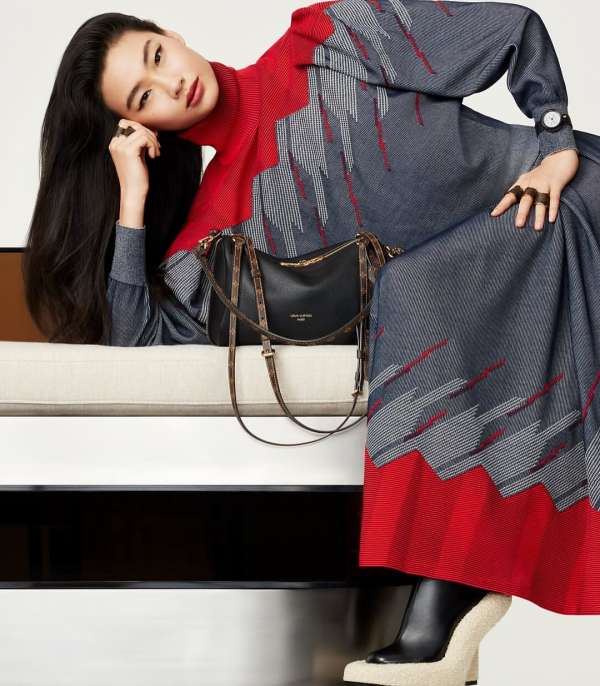 LOUIS VUITTON FALL WINTER 2025 CAMPAIGN sta...