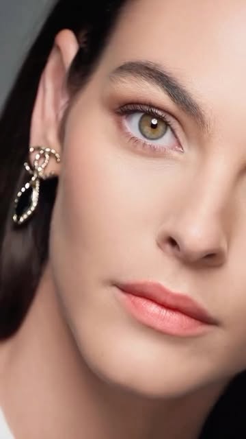 CHANEL ULTRA LE TEINT @chanelofficial