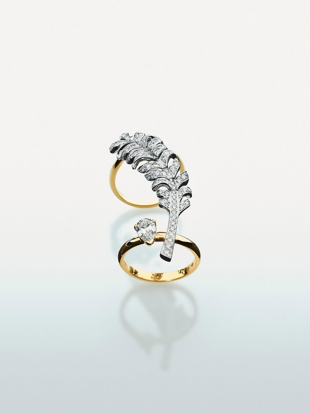 CHANEL END OF YEAR 2025 @chanelofficial
•
Photographer @timelkaim #artistconsultation @ms_cha_cha 
Stylist @katieburnett__ @artandcommerce
Makeup Artist @christinecorbel @maworldgroup
Hair Stylist @benjaminmullerhair @maworldgroup
Manicurist @forget.laura @artlistparisnewyork 
Talent @mona_tougaard @elitemodelworld @rebeccalongendyke @women_paris
Set Designer @jabezbartlett @streetersagency
Production @jnproductionglobal
•
Merci #MarianneEtchebarne @vincentfichard @mrpabone @sofyntj @victorsoulezlariviere @lysaelia #CharlotteCottard #ClaraJouvenot #MarineBergeHohweiler #JulieRambaud @leah.yrd @elise.rajot #ThomasDherte
•
#CHANELHoliday #CHANELFineJewelry #jnproduction #jnproductionparis